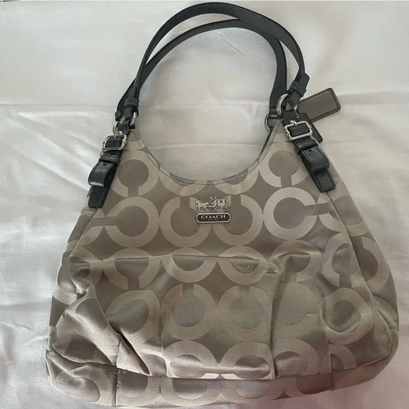Authentic coach purses on clearance new arrivals